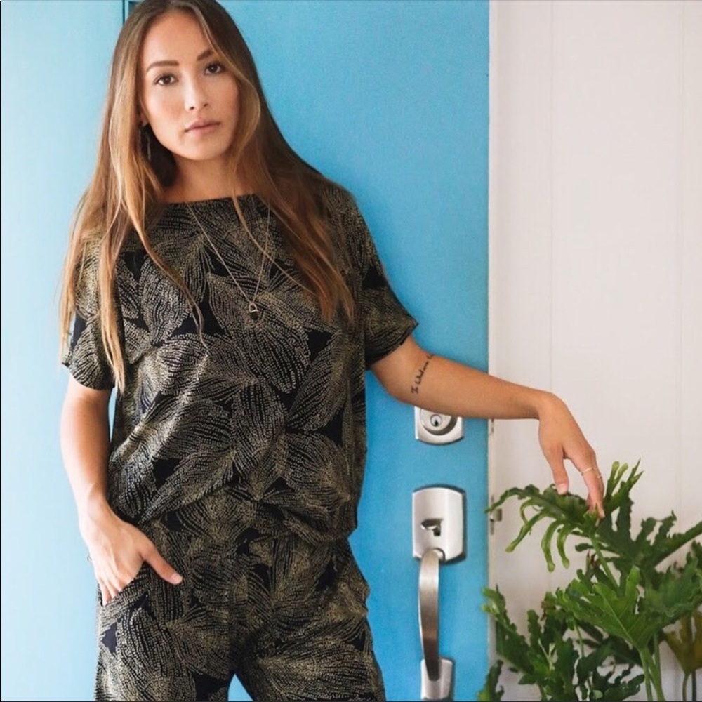 Fighting Eel Top Honey